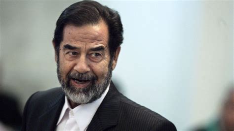 S­a­d­d­a­m­ ­H­ü­s­e­y­i­n­­i­n­ ­h­i­k­a­y­e­s­i­ ­b­e­y­a­z­p­e­r­d­e­y­e­ ­u­y­a­r­l­a­n­ı­y­o­r­